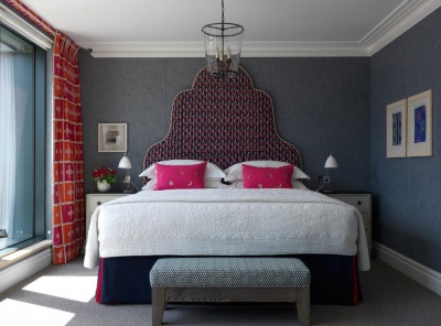 Kit Kemp Ozone Linen Fabric in Coral